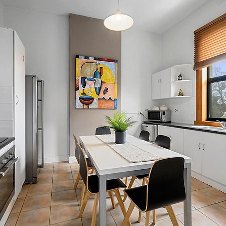 Burnie City Apartments Bagian luar foto